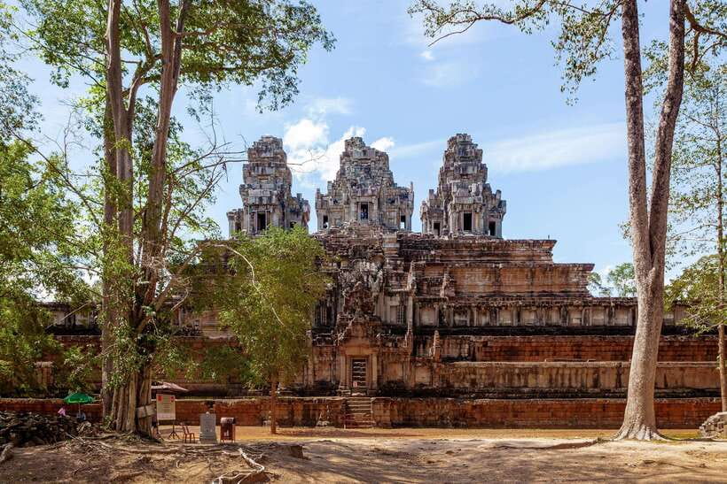 Siem Reap: Angkor Wat Tour Explore The Most Iconic Temples - What this Angkor temple day is really like