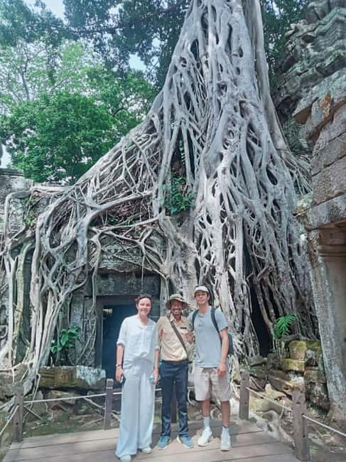 Siem Reap: Angkor Wat Tour with French-Speaking Guide - The two-day route adds room to breathe