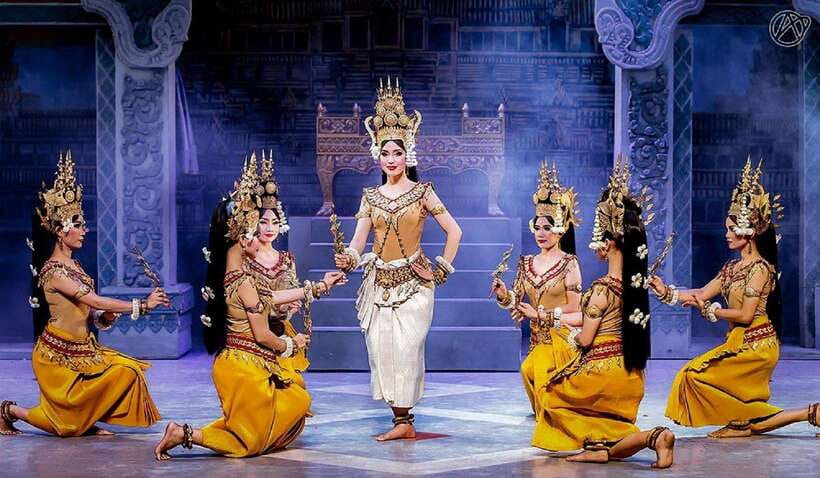 Siem Reap: Apsara Dance Show and Dinner with Hotel Pickup - Arriving early gives you the best dinner experience