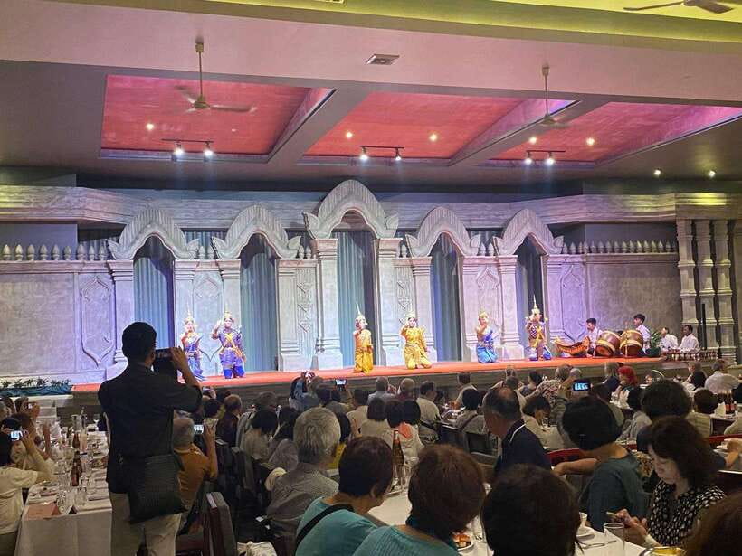 Siem Reap: Apsara Dance Show & Dinner with Tuk-Tuk Transfers - Timing, cancellation, and practical details