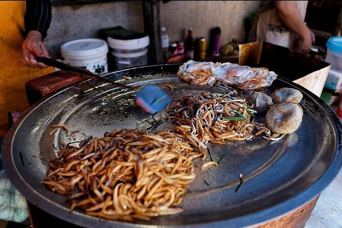 Siem Reap Authentic Breakfast and Market Tour - Tuk-tuk pickup and the 7:30 a.m. schedule