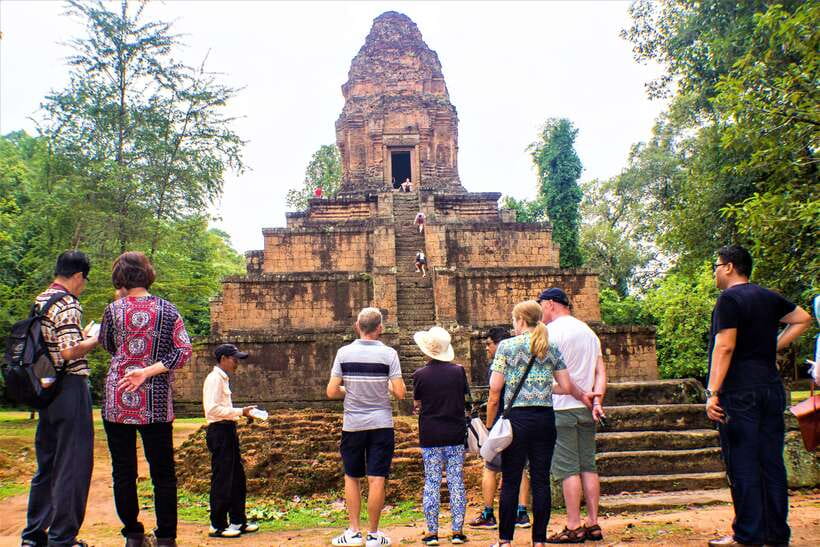 Siem Reap: Banteay Srei and Grand Circuit Heritage Tour - Pre Rup gives the day a strong finish