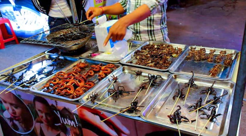 Siem Reap: Cambodia local street foods and local guide - Khmer cooking explained one plate at a time
