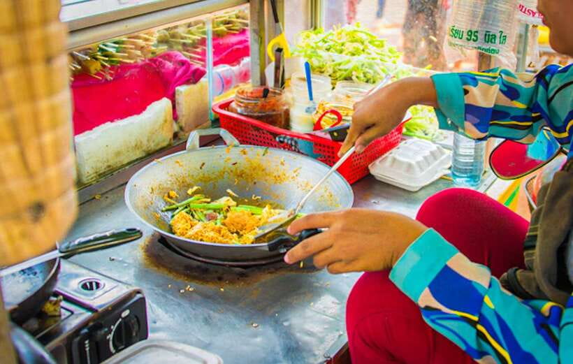 Siem Reap: Cambodia local street foods and local guide - Who will enjoy it, and who should think twice