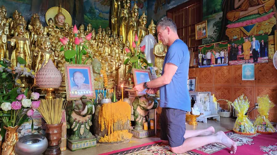 Siem Reap Cambodian Buddhist Water Blessing and Local Market - Who will enjoy this experience most
