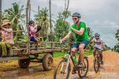 Siem Reap Countryside Guided Tour by Bike and E-Bike Private Tour