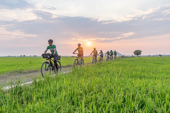 Siem Reap Countryside Sunset Bike Tour / E-Bike or Tuk Tuk - The 2:30 pm start and the ride from town