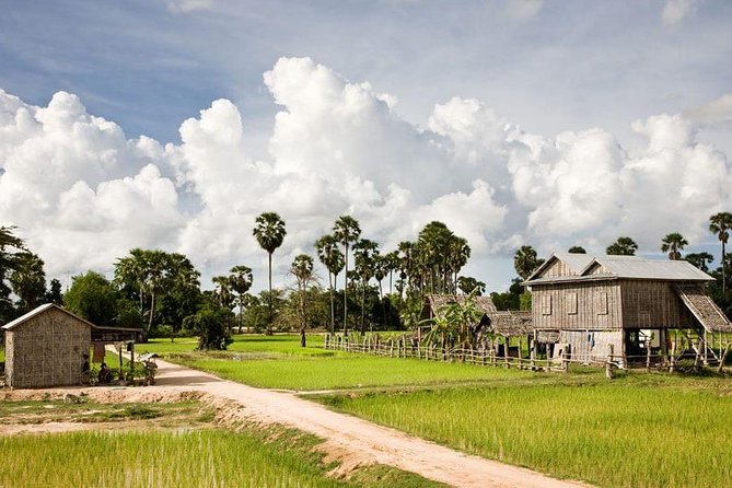Siem Reap Countryside Sunset Jeep Tour - Half-day - Cold drinks and towels are useful extras