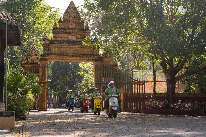 Siem Reap Evening Food Tour - On Promotion Price limit Offer - Lort cha at a family kitchen since 1987