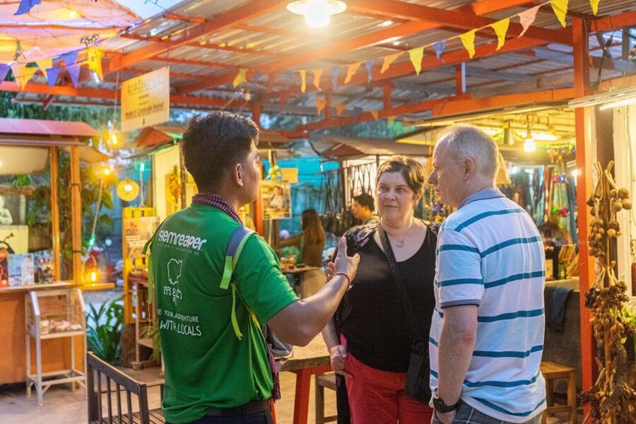 Siem Reap: Evening Food Tour with 10 Local Tastings - Tuk-tuk transport makes the evening easy