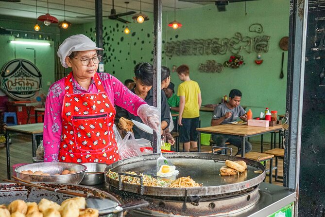 Siem Reap Evening Foodie Vespa Tour / Tuk Tuk Available - Why the Vespa format works in Siem Reap