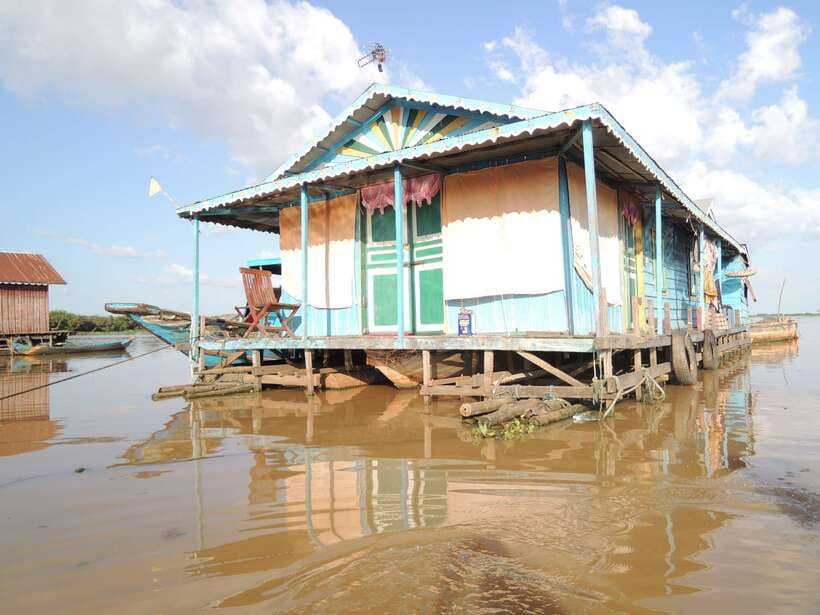 Siem Reap: Floating Village Half-Day Tour - Cruising through the floating village