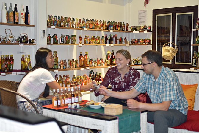 Siem Reap Food Tour by Vespa - Khmer food and live oldies near Pub Street