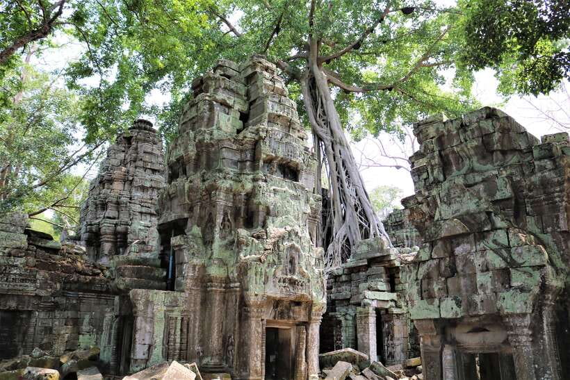 Siem Reap: Full-Day Temples w/ Private Transport - Bayon’s towers and the famous stone faces