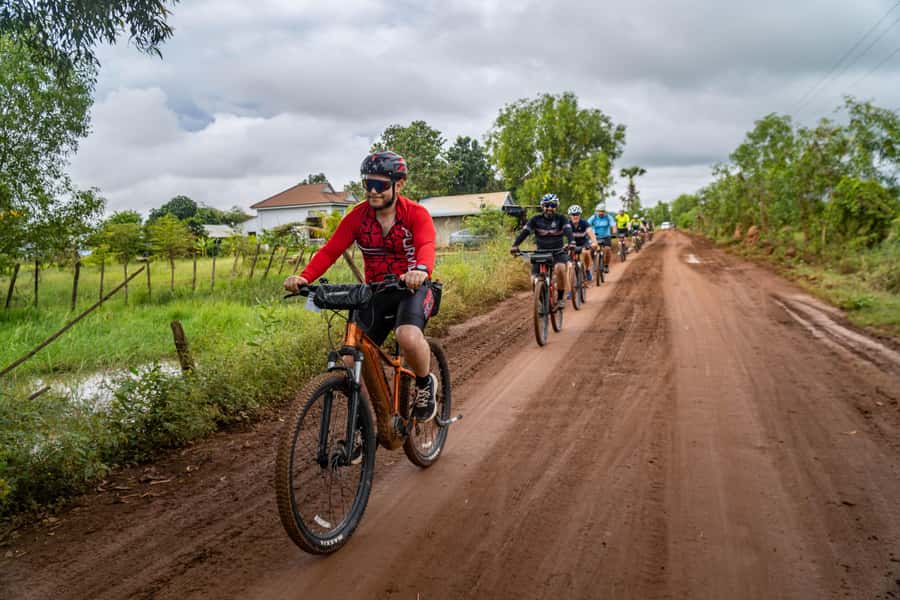 Siem Reap: Guided Countryside Bike Tour - Lotus farms and the changing end of the route