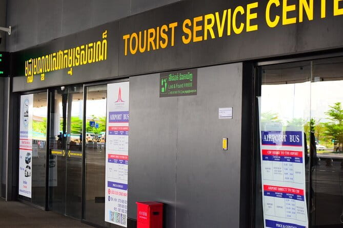Siem Reap International Airport Shared Shuttle Bus Transfer - Finding the one town bus stop on 7 Makara Road