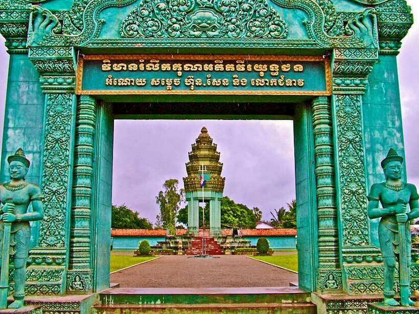 Siem Reap: Khmer Rogue, War museum &landmine museum Day Tour - What this Siem Reap history tour is really about