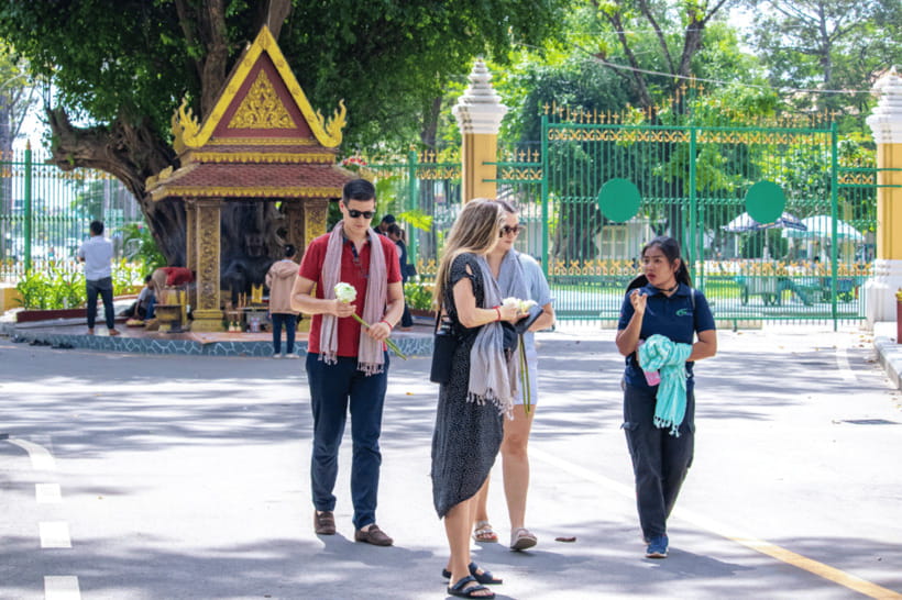 Siem Reap: Khmer Water Blessing by Monk and Lotus Farm Visit - Starting at Preah Ang Chek Preah Ang Chorm Shrine