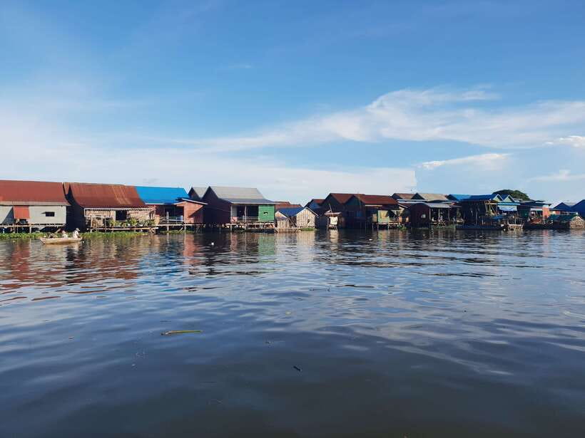 Siem Reap: Kompong Khleang Floating Village Guided Tour - A local market and everyday village stops