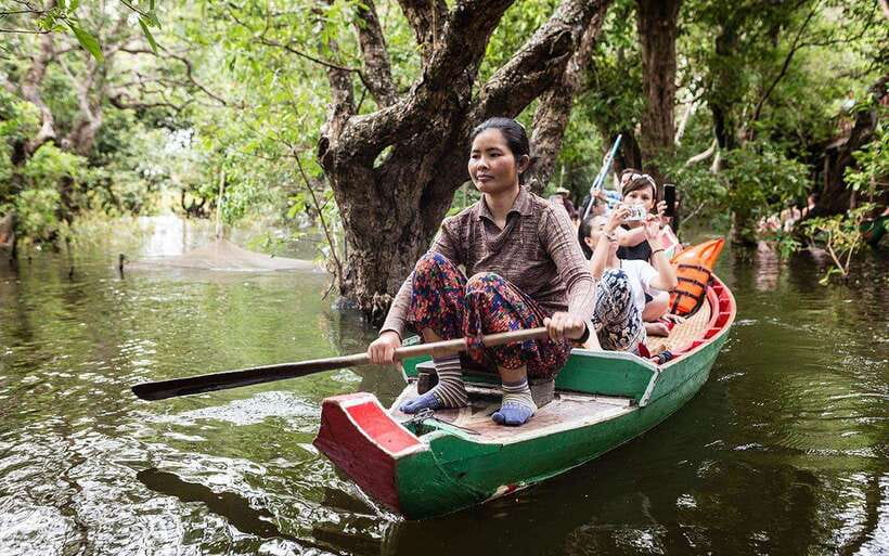 Siem Reap: Kompong Phluk Floating Village Half-Day Tour - The guides make the difference