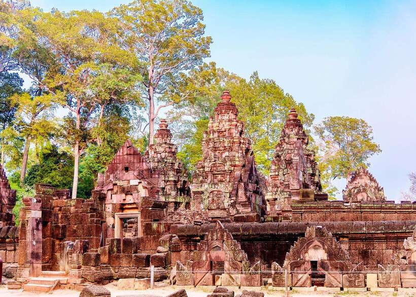Siem Reap: Kulen Waterfalls and Banteay Srei Tour - Why pair a waterfall with Banteay Srei?
