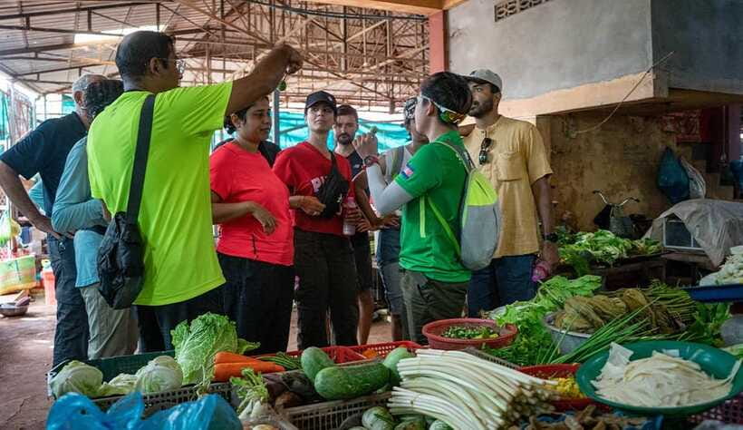 Siem Reap: Morning Cooking Class & Market Tour - Cooking in a Khmer village home