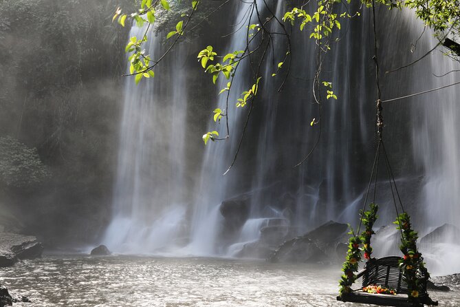 Siem Reap Outdoor Private Tour (Waterfalls 50km from Siem Reap) - Poeng Taku viewpoint and the first mountain views