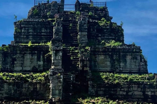 Siem Reap: Overland to Preah Vihear, Koh Ker temple - Beng Mealea’s trees, vines, and broken stone