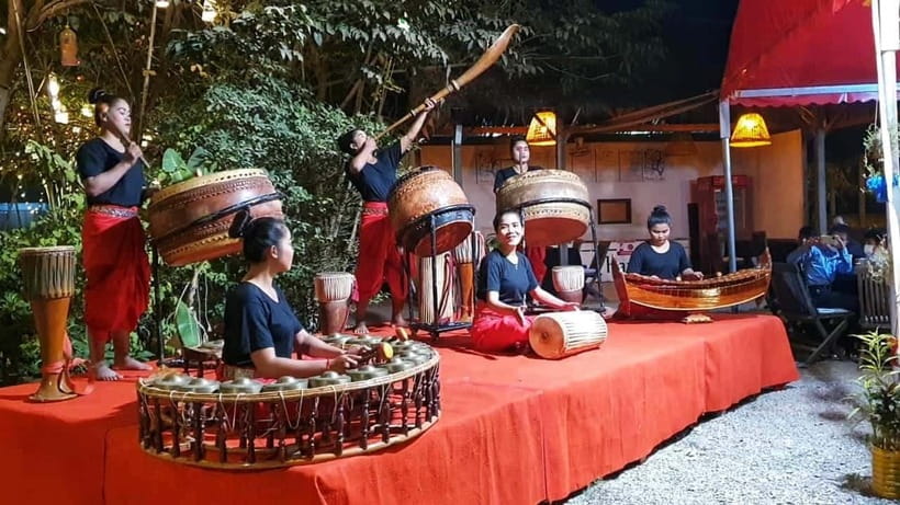 Siem Reap: Phare, the Cambodian Circus Show Tickets - The backstage option with Phare Insider