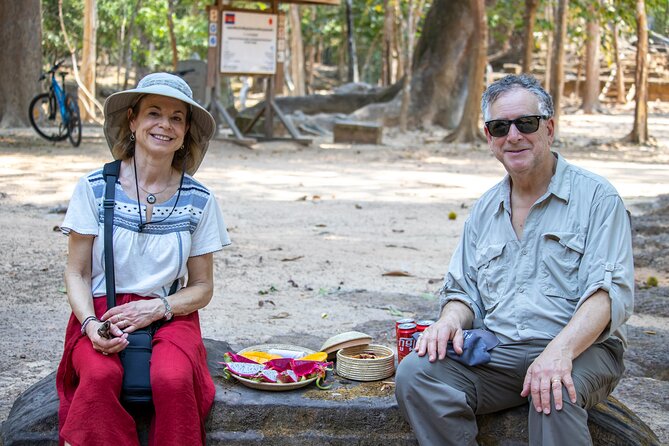 Siem Reap: Private Angkor Wat Sunrise & Tour Around Angkor Park - What the private vehicle adds