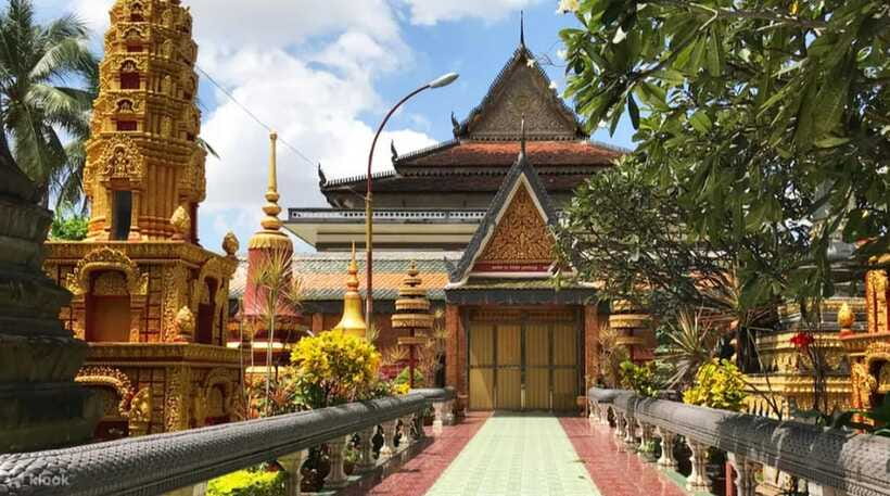 Siem Reap Private Car Charter with English Speaking Driver - What the $25 price really covers