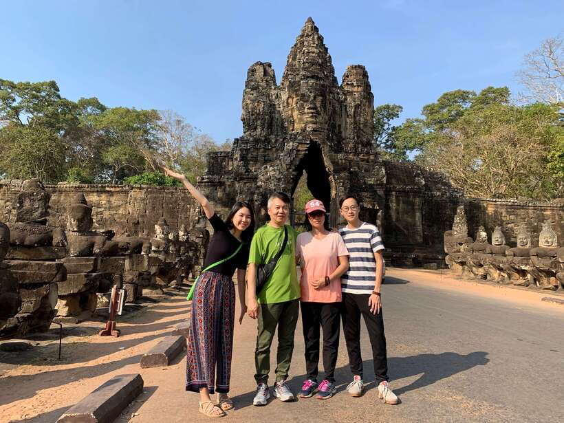 Siem Reap: Private Tour of Angkor Complex - The guide is the deciding factor