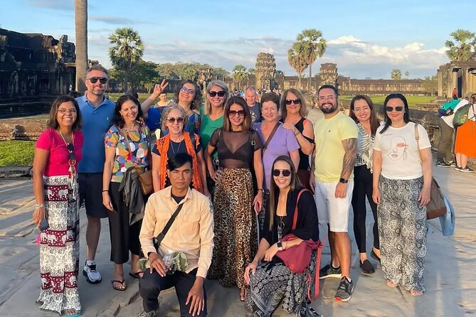 Siem Reap Shared Full-Day Guided Tour of Angkor Temples - Two hours at Angkor Wat