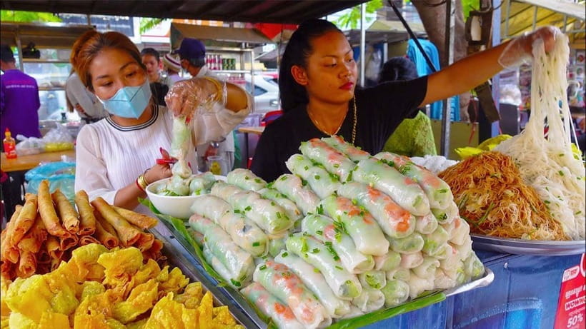 Siem Reap Street Foods Tour by Tuk Tuk with Personal Guide - Phsar Leu Thom Tmey and the widest choice of market food