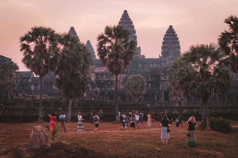 Siem Reap Sunrise Angkor Wat Temple Tour - Angkor Wat: the grand opening stop