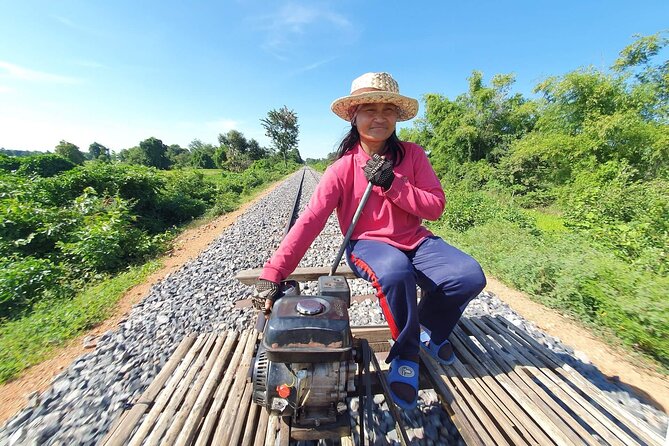 Siem Reap to Battambang Private Guided Tour (Day Trip) - Ek Phnom and an 11th-century temple