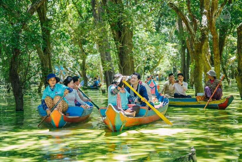 Siem Reap: Tonle Sap, Kampong Phluk & Floating Village Tour - Why Tonlé Sap makes this trip different