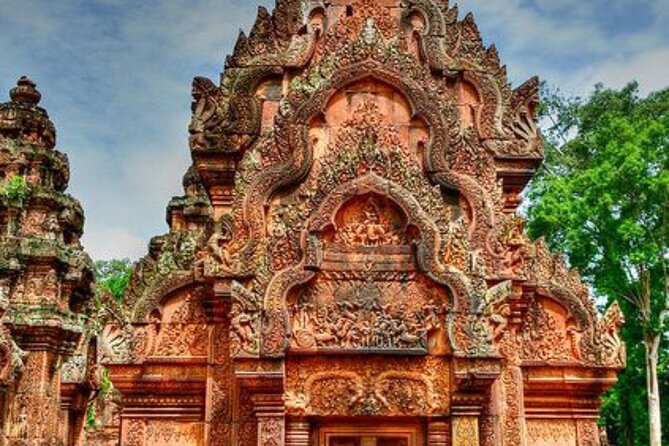Siem Reap Tour: Angkor Wat Sunrise, Bayon, Ta Prohm, Banteay Srei - Angkor Thom South Gate and the Churning of the Sea