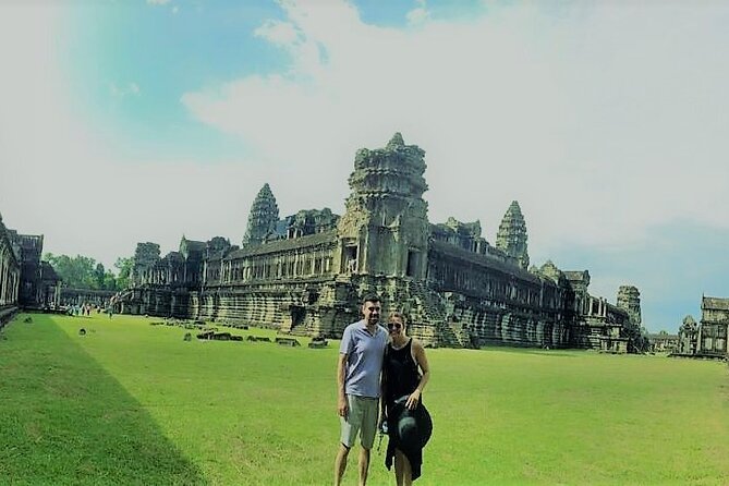 Siem Reap Tour: Angkor Wat Sunrise, Bayon, Ta Prohm, Banteay Srei - Ta Prohm and the appeal of the jungle temple