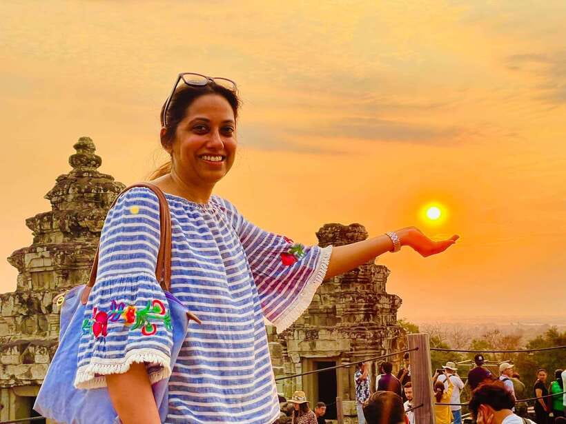 Small-Group Full Day Angkor wat Guide tour with Sun set - Ta Keo: a stark pyramid of sandstone