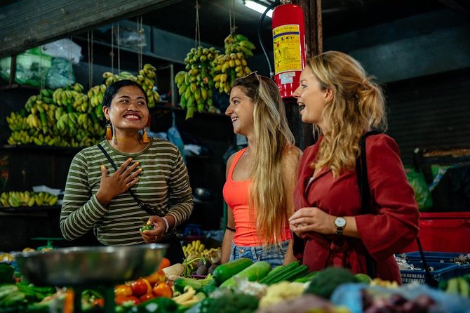 The 10 Tastings of Siem Reap With Locals: Private Street Food Tour - Wat Damnak and the Siem Reap River