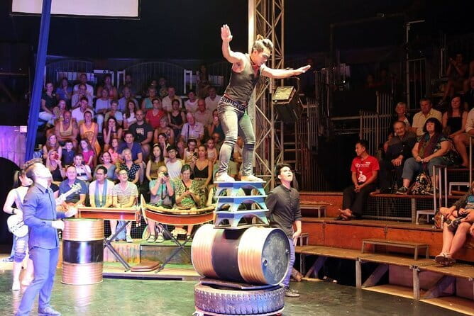 The Cambodian Circus Show and Pub Street Night Market - The two-hour Phare performance