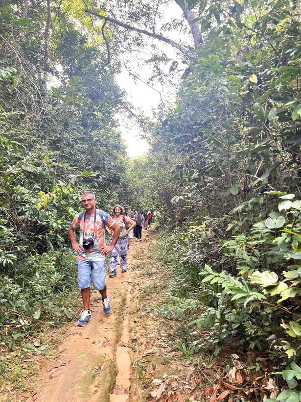 Trekking Tour at Phnom Kulen National Park from Siem Reap - Lunch, the market, and the drive home