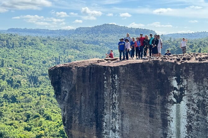 Two Day Angkor Temples Tours - Guides, transport, and the value of the price