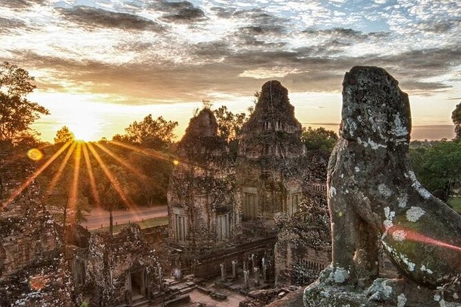 Ultimate Half Day Tour- Angkor Wat, Ta Promh and Bayon Temple - What the driver service adds