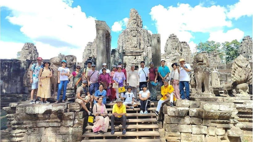 Ultimate Sunrise to Angkor Wat, Angkor Thom and Bayon Temple - Lunch and the practical midday pause