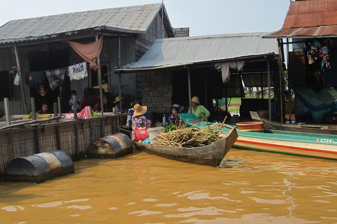 War Museum, Killing Field and Floating village ( Chong Kneas) Tour - What makes Chong Kneas worth your time