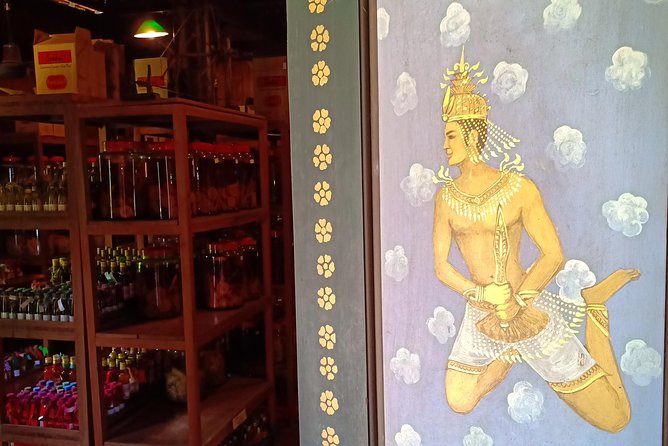 Workshop Visit and Sombai Liqueur Tasting - Why this little workshop is worth your time